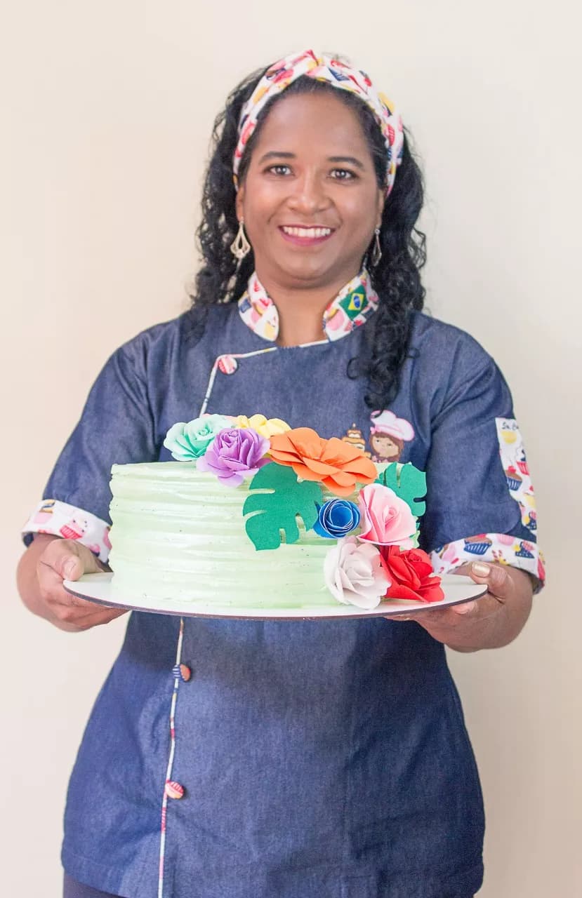 Glayde Ribeiro - Confeiteira com mais de 25 anos de experiência em Belo Horizonte
