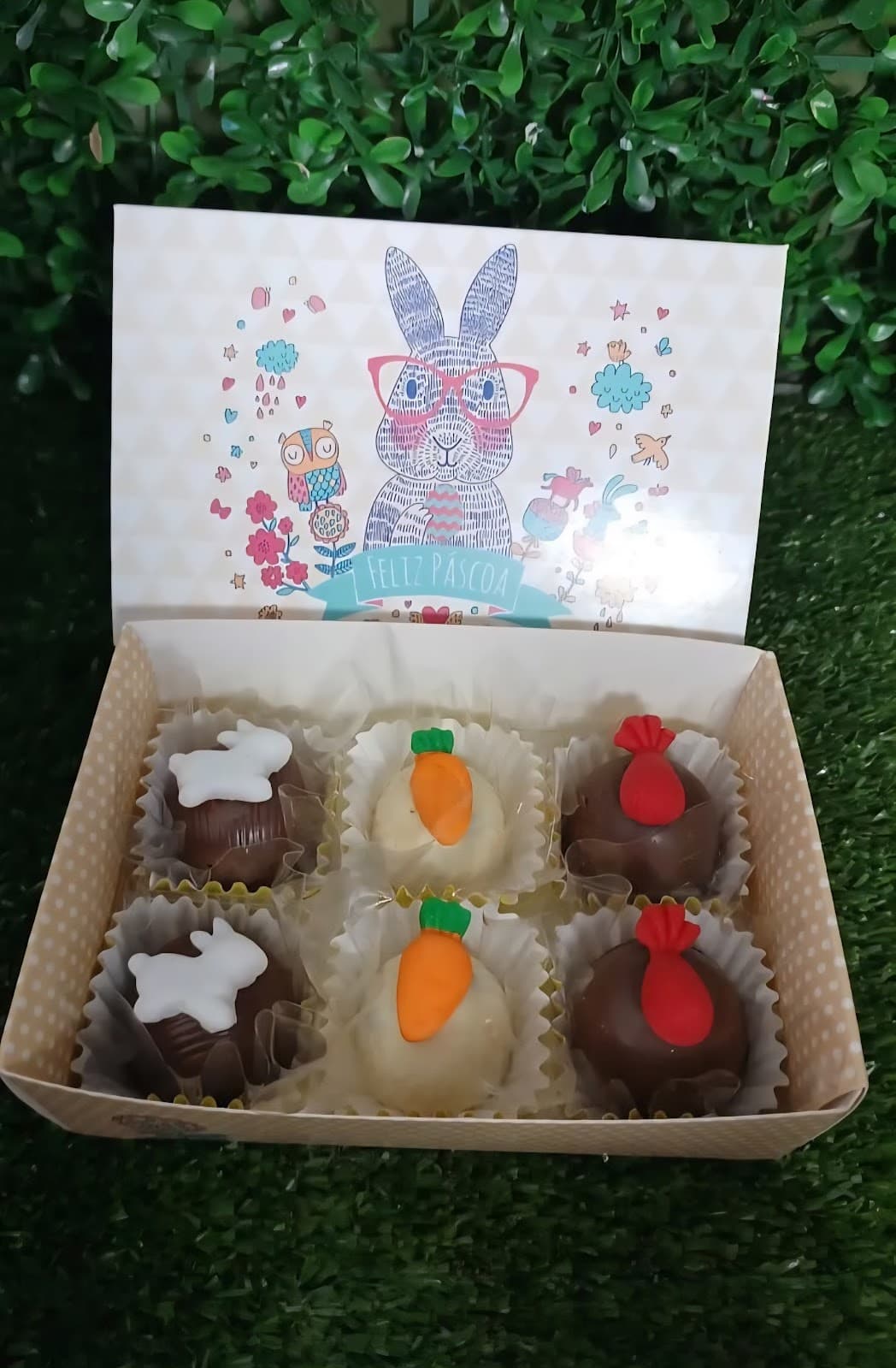 Produto Caixa com 6 bombons