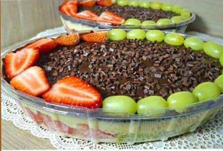 Produto Torta Bombom de Uva e Morango